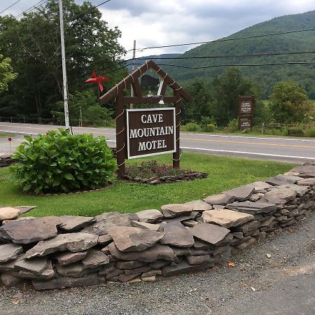 Cave Mountain Motel Windham Exteriör bild