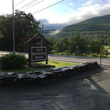 Cave Mountain Motel Windham Exteriör bild